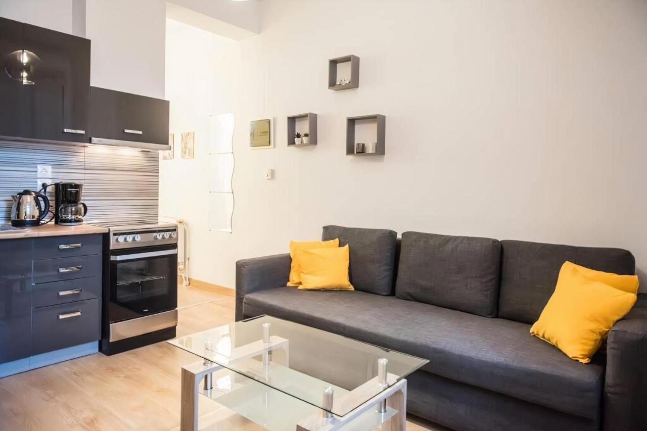 Apartamento Yellow Geranium Tesalónica Exterior foto